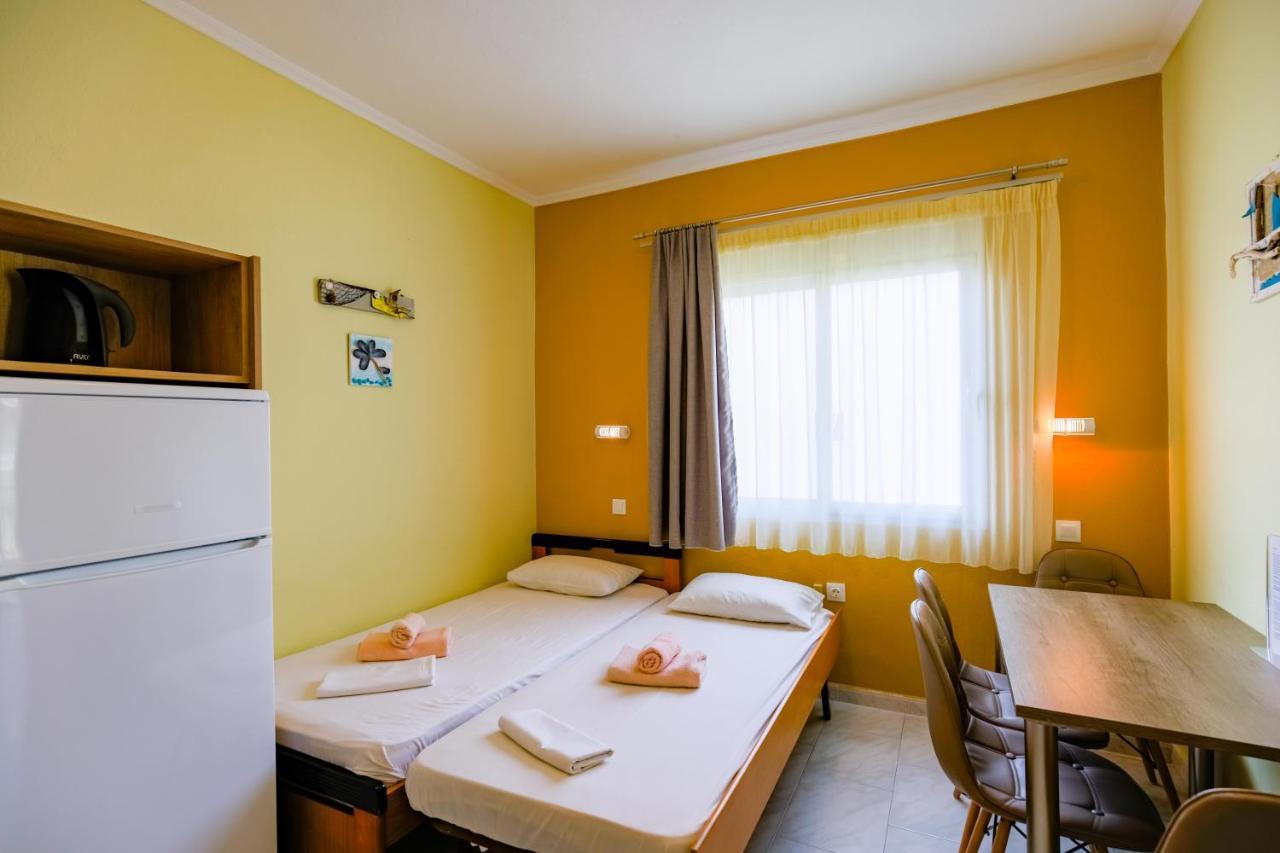 Dionisos Apartments Паралия-Дионисиу Экстерьер фото