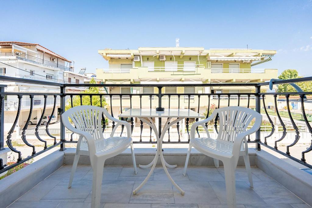Dionisos Apartments Паралия-Дионисиу Номер фото