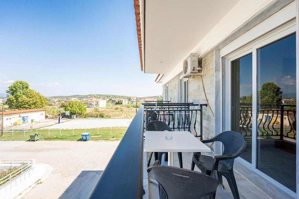 Dionisos Apartments Паралия-Дионисиу Номер фото